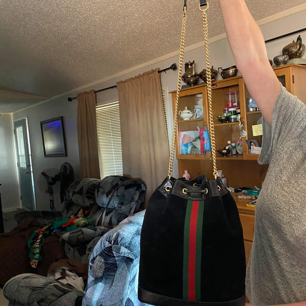 Gucci over shoulder bag - Picture 7 of 8